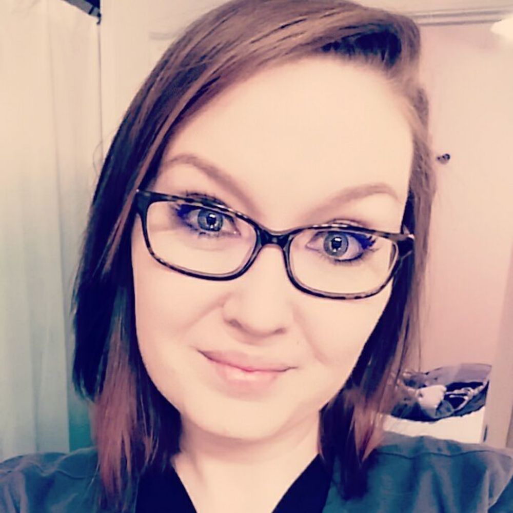 Meet your Posher, Brianna